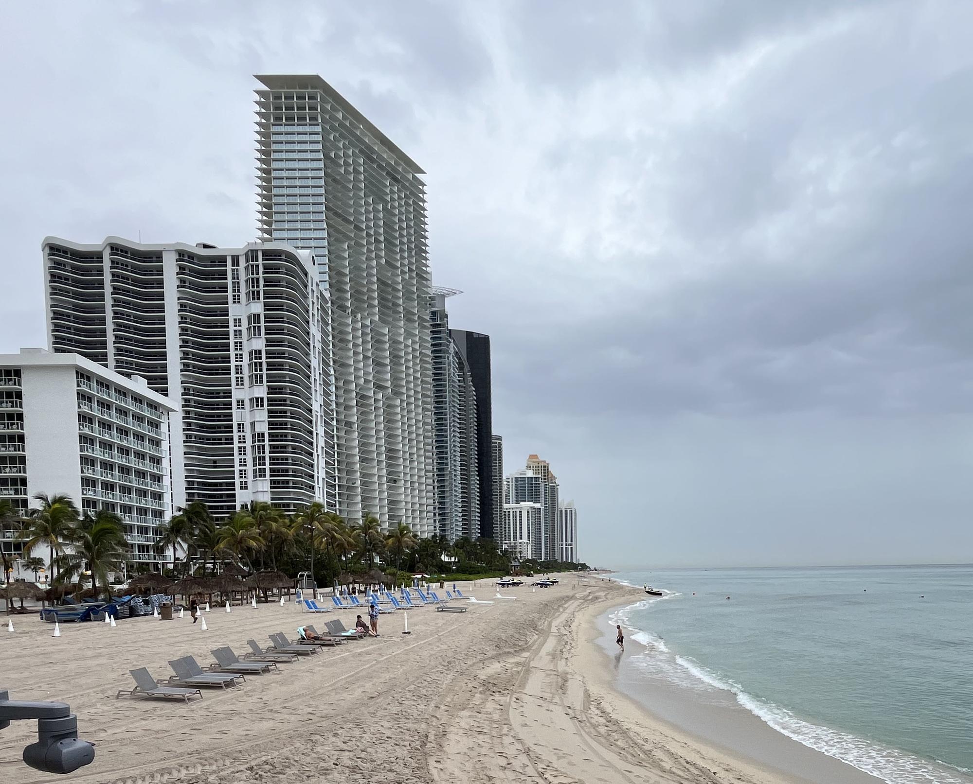 Why You Won’t Find a Cannabis Dispensary in Sunny Isles Beach